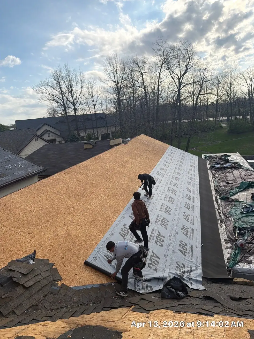 Manufacturer-certified roof installation in Monticello
